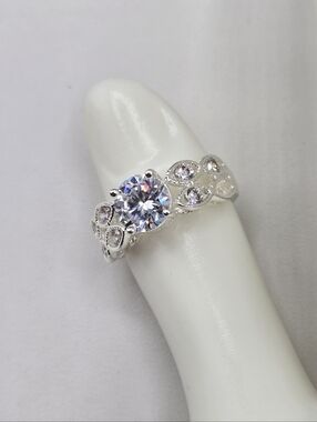 Swarovski Crystal Elements Silver Statement Ring Round Clear Size 7.75